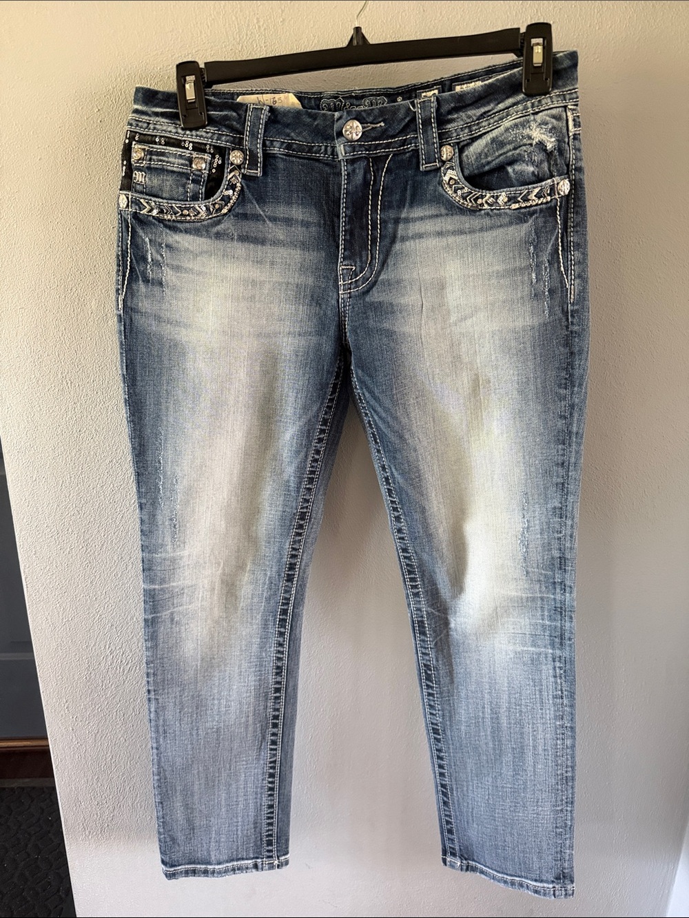 Miss Me Light Blue Embroidered Pocket Cropped Jeans